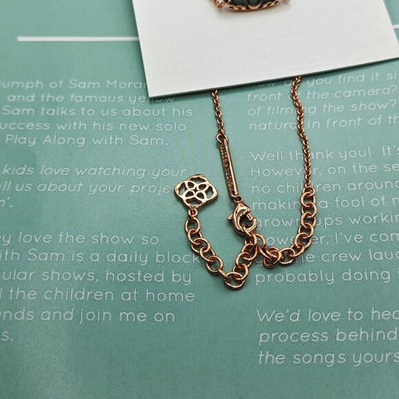 Kendra Scott rose Gold Necklace - Picture 4 of 4